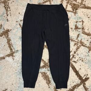 Nike Tech Fleece Sweatpants Mens Size XL Black on Black Streetwear